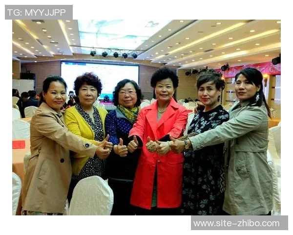 足球队长杨战与丁子阳的传奇故事与团队精神的完美结合